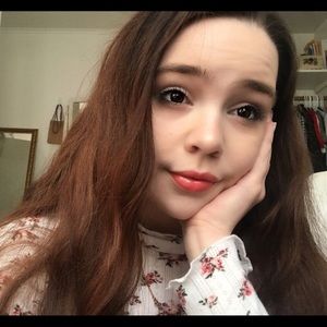 Meet your Posher, Katarina